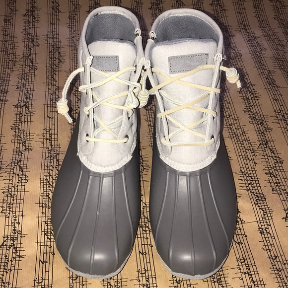 NWOB Sperry Waterproof rubber boots size 11 - Picture 2 of 5